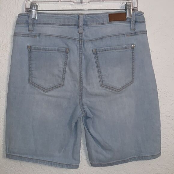 Tinseltown Denim Couture High Rise Distressed Light Wash Women’s Shorts Size 9 - Picture 2 of 13